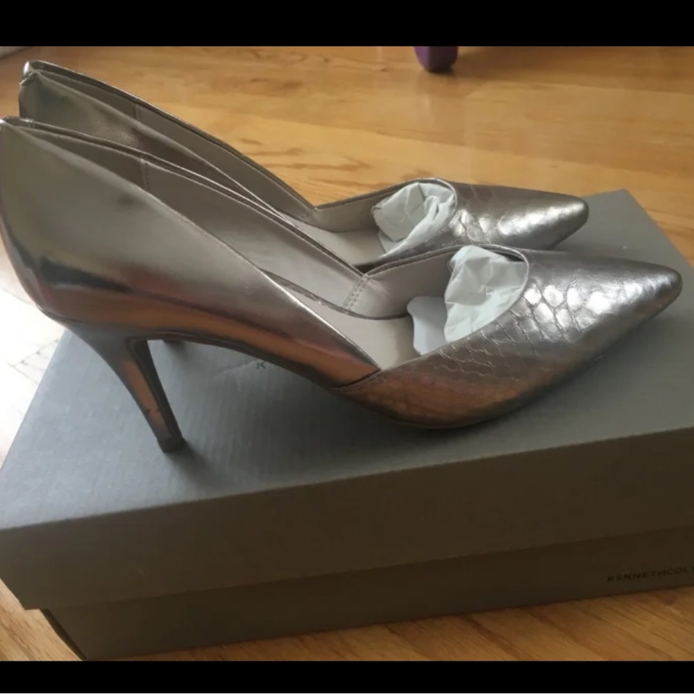 Kennith Cole heels for women size 6.5